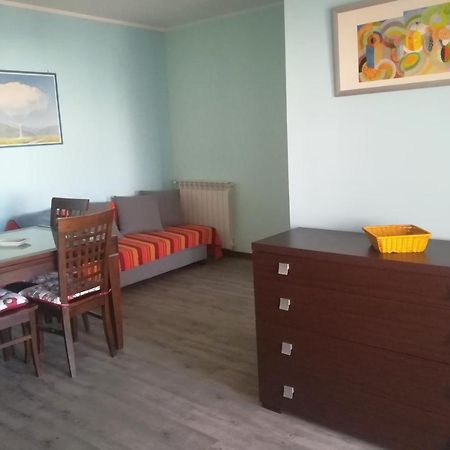 Romanina Appartamento Giuland Luaran gambar
